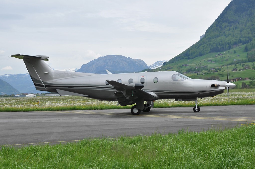 Pilatus PC-12 - Skyllence