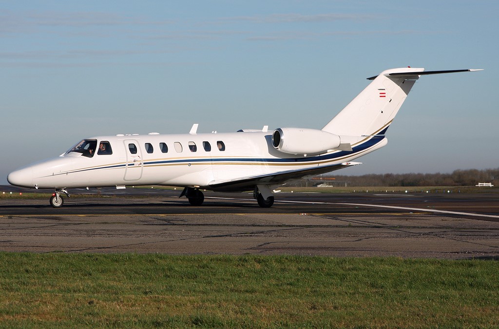 Cessna Citation CJ1 - Skyllence