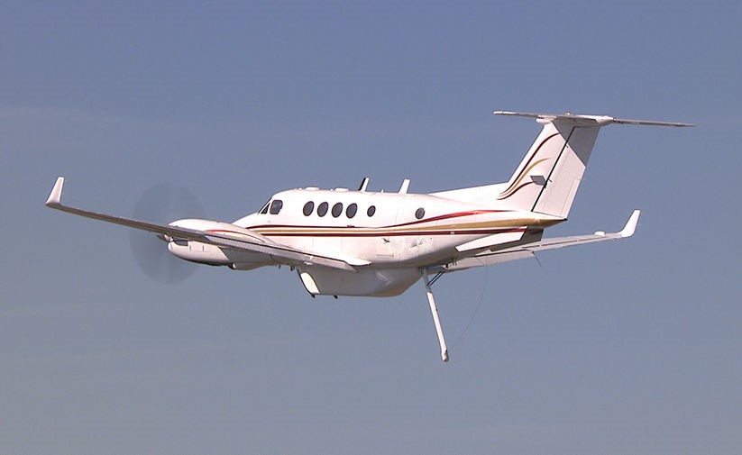 Beechcraft Super King Air B200 - Skyllence